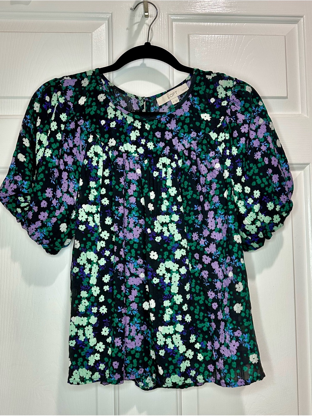 LOFT Black Bubble-Sleeve Yoke Style Floral Blouse